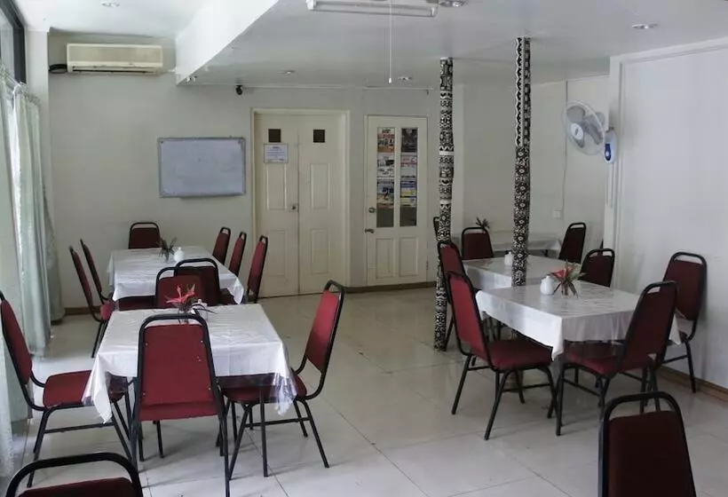 Szálloda Nadi Downtown