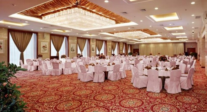 ホテル Petroleum Business