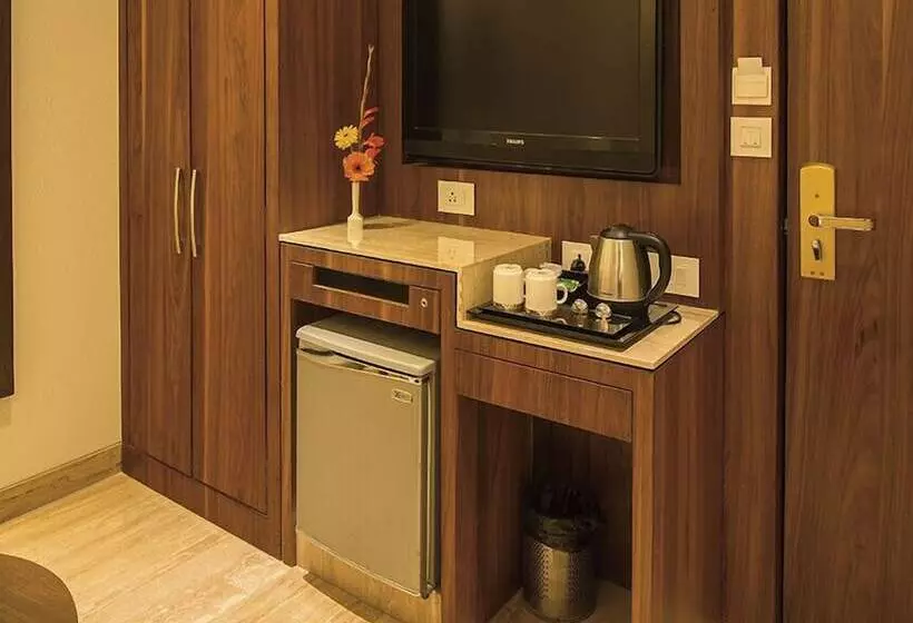 Hotel Regenta Inn Embassy