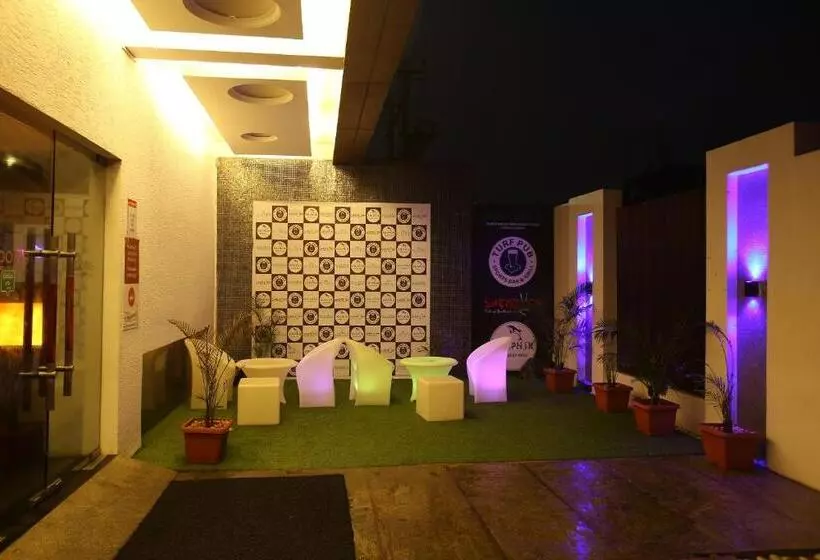 בית מלון כפרי The Bentley Seaside Boutique