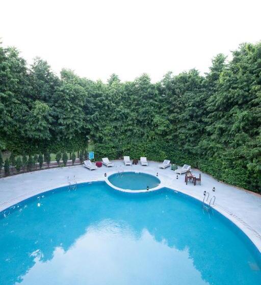 Отель The Fern Ranthambore Forest Resort Rajasthan