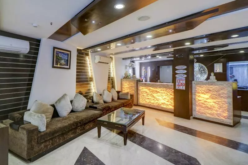 ホテル Townhouse 517 La Sapphire Near Delhi Airport