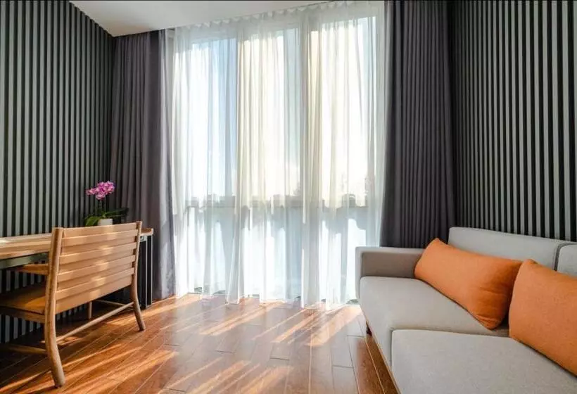 هتل Urcove By Hyatt Shanghai Pudong East