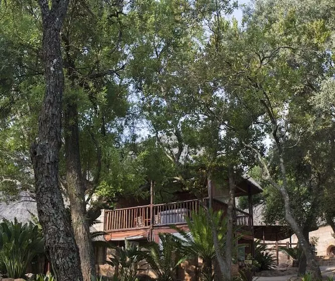 فندق Zebra Nature Reserve