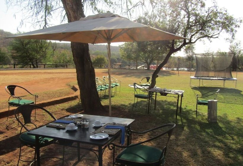 فندق Zebra Nature Reserve