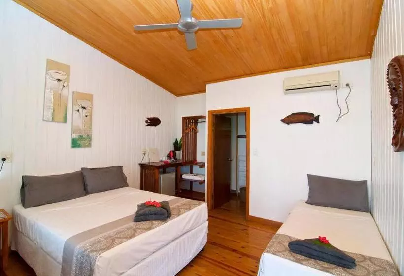 استراحتگاه Deco Stop Lodge