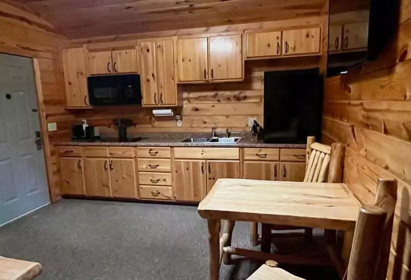 Hotelli Badlands Frontier Cabins