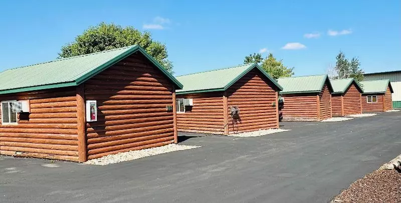 ホテル Badlands Frontier Cabins