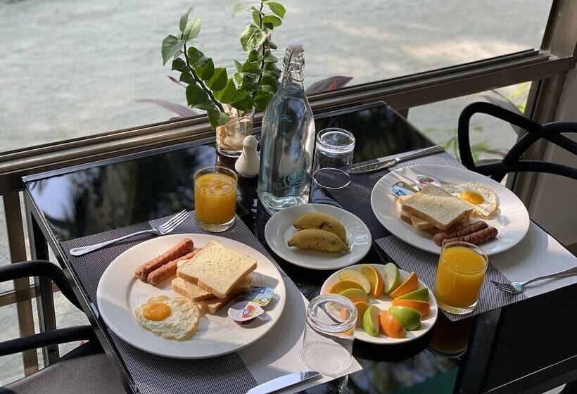 Szálloda Lagoona Sunset