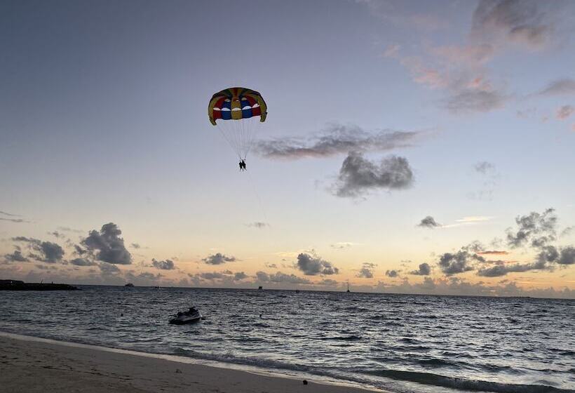 Szálloda Lagoona Sunset