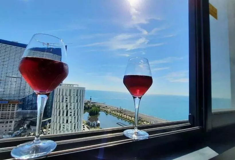 Alliance Palace Luxury Apartment Suite 18 18 Leo Group