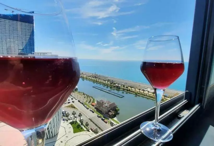 Alliance Palace Luxury Apartment Suite 18 18 Leo Group