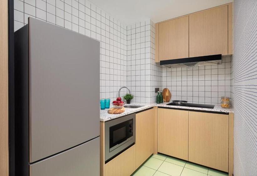 Lyf Midtown Hangzhou