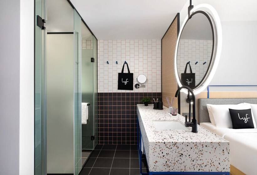 Lyf Midtown Hangzhou