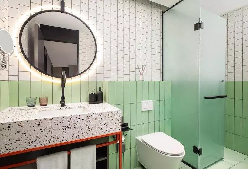 Lyf Midtown Hangzhou