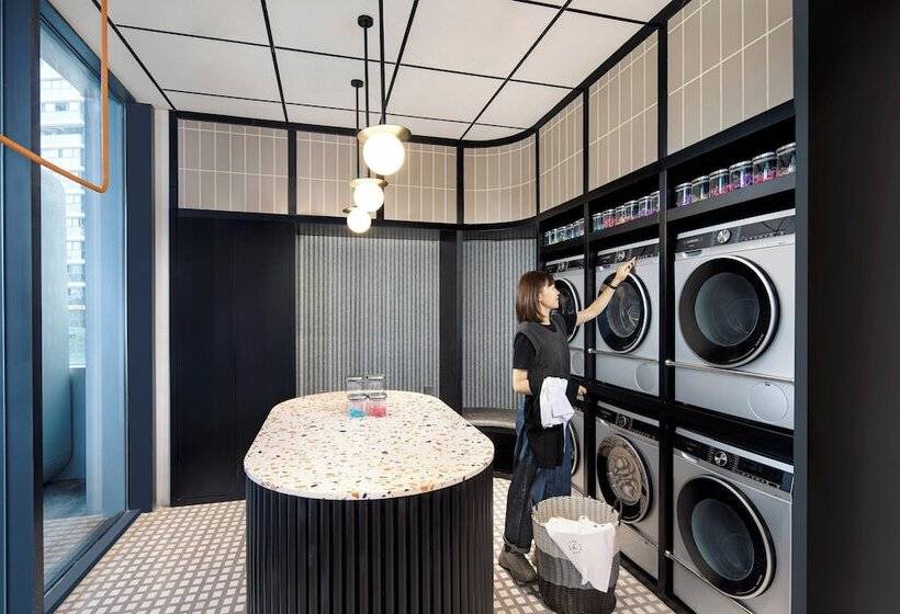 Lyf Midtown Hangzhou