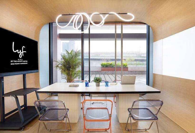 Lyf Midtown Hangzhou