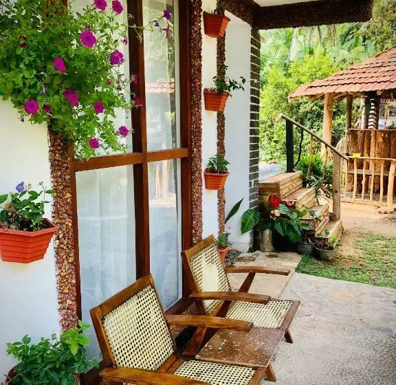 Majatalo Gypsy Garden Guesthouse & Homestay