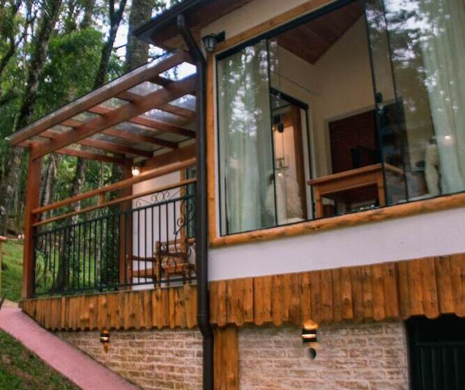 Hostel Estalagem Serra De Minas Em Monte Verde