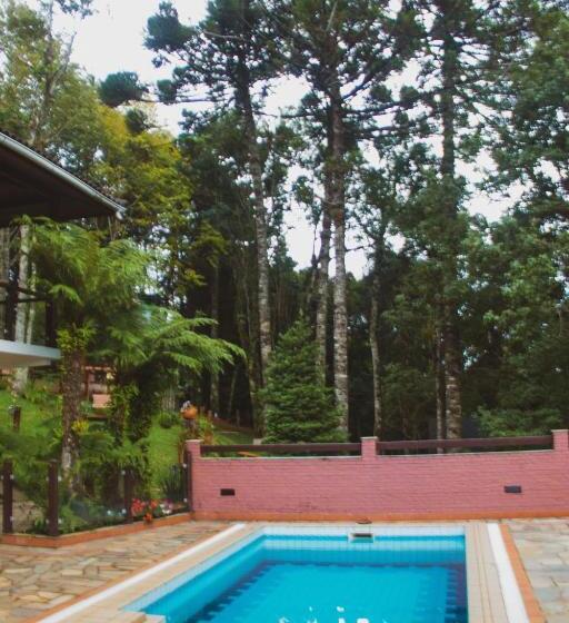 Hostel Estalagem Serra De Minas Em Monte Verde