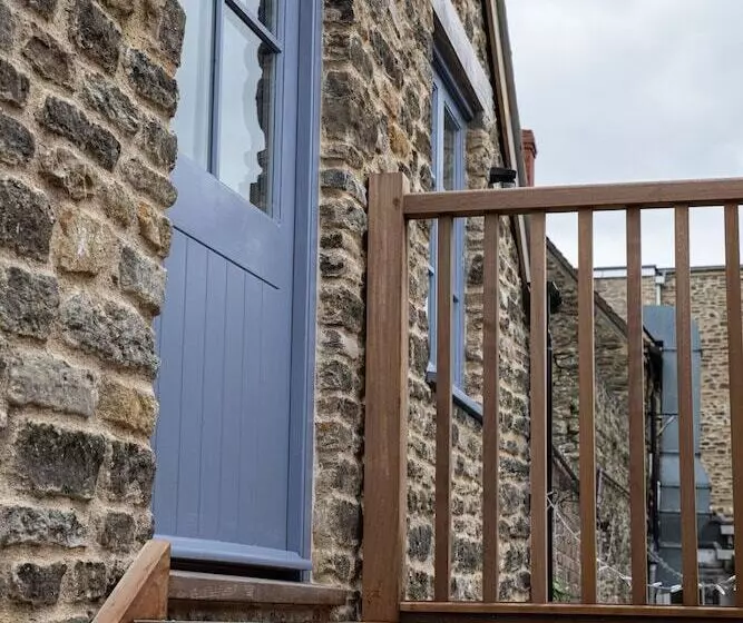 ユースホステル The Nog Inn