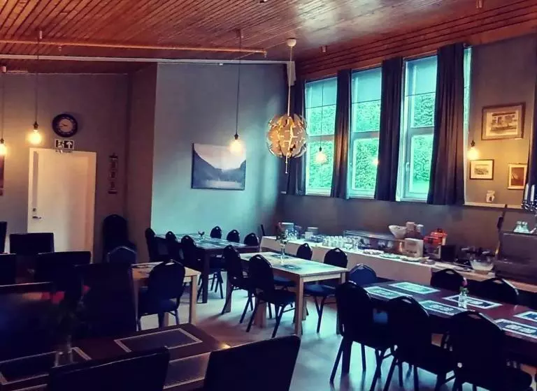 ホテル Eidsdal Rest House