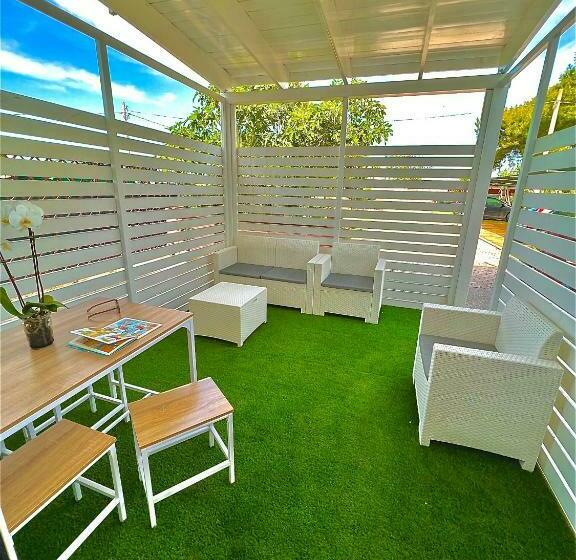 פנסיון Villa Latino