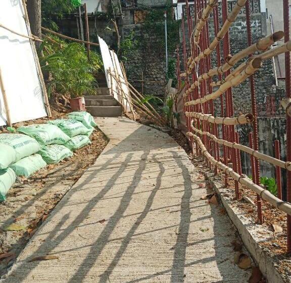 تختخواب و صبحانه Casita Lodge Kubo