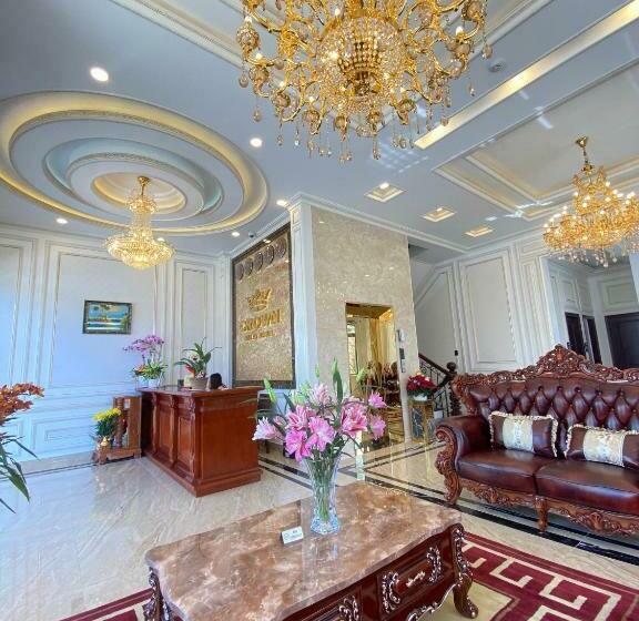 هتل Crown Dalat