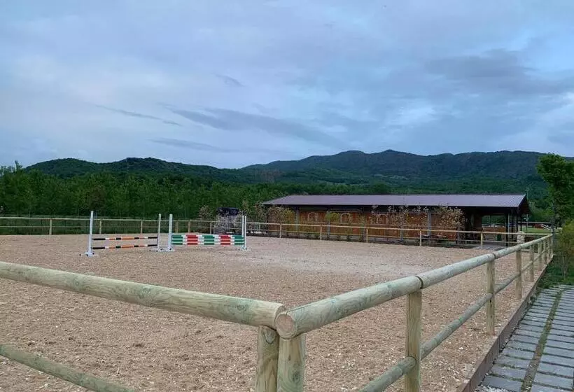 Hotelli Family Farm Soc. Agr. A R.l