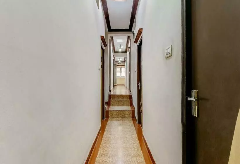 Hotelli Townhouse 930 Green Island Resort