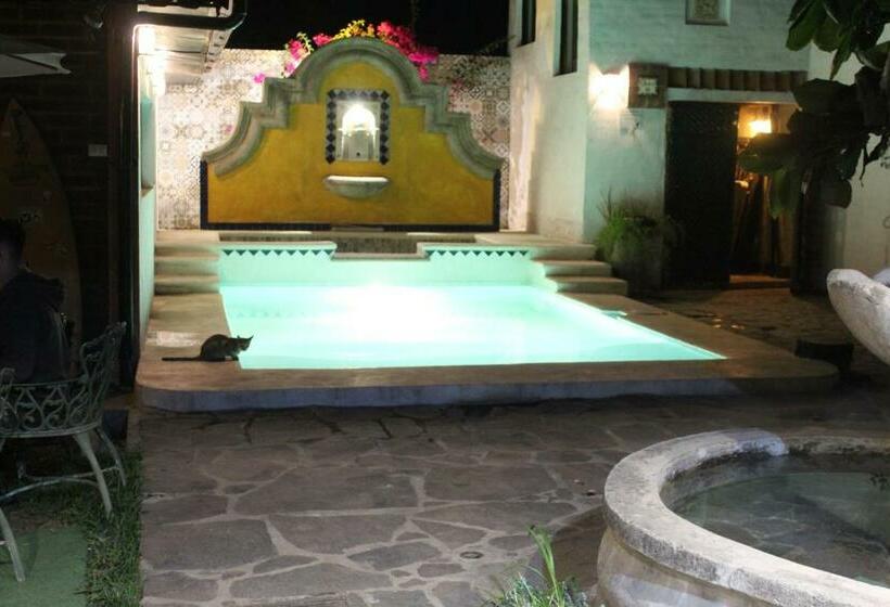 פנסיון Hostal Villa El Campanario