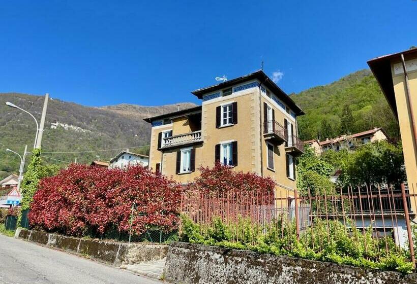 פנסיון Villa Lena