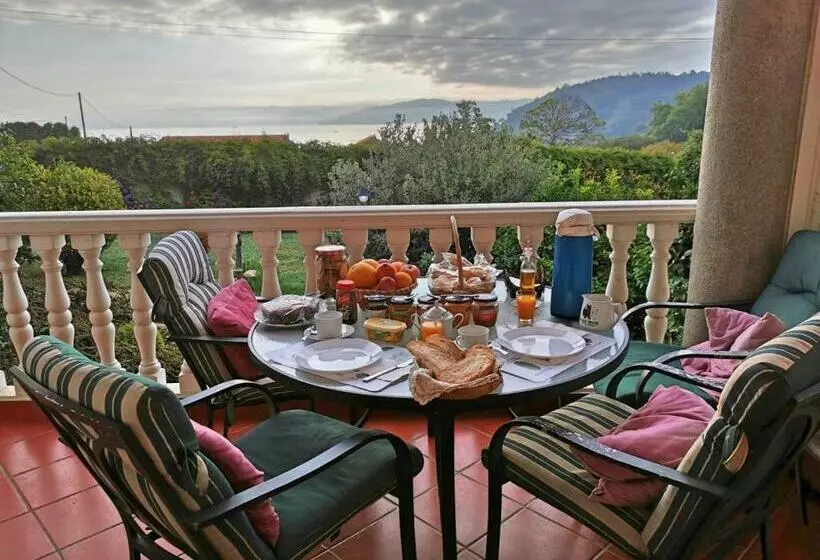 تختخواب و صبحانه Habitacion En Casa De Marisa Y Juan