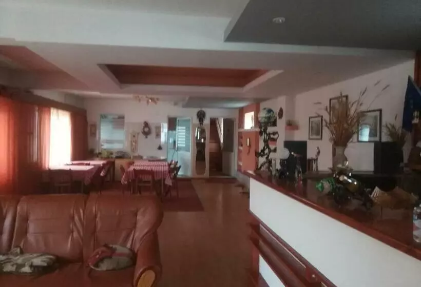 ペンション Casa Alina