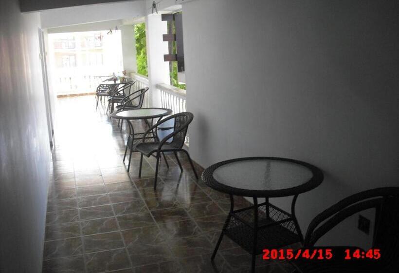 پانسیون Casa Ciobi