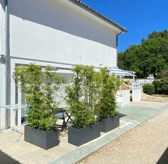 ペンション Chambre Indépendante Dans Une Villa
