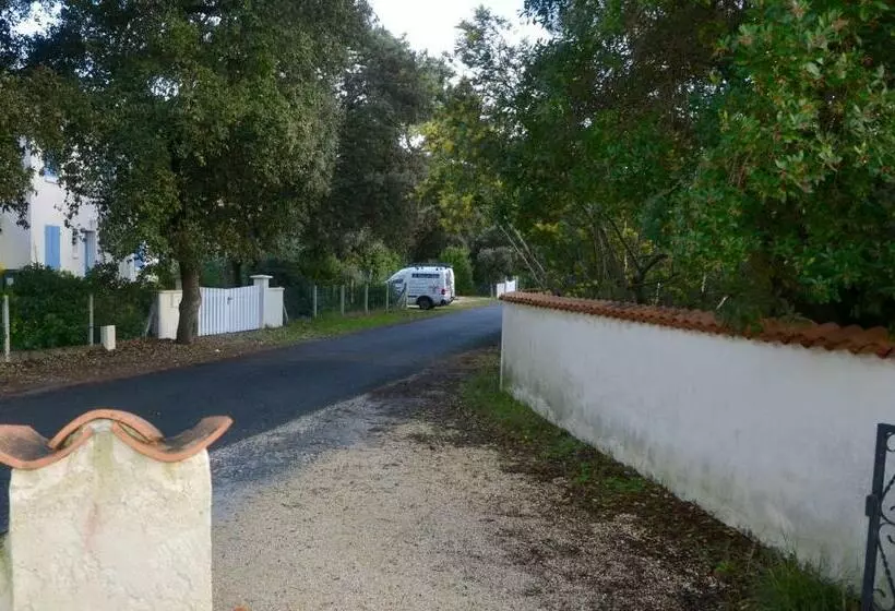 ペンション Chambre Indépendante Dans Une Villa