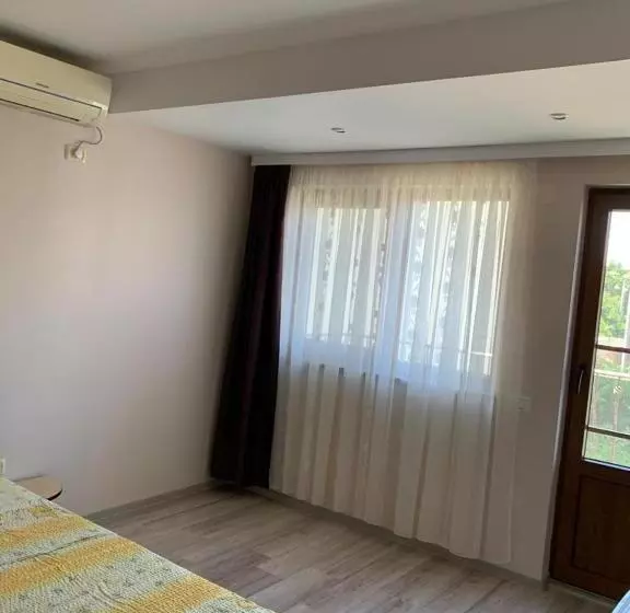 ペンション Vila Corina