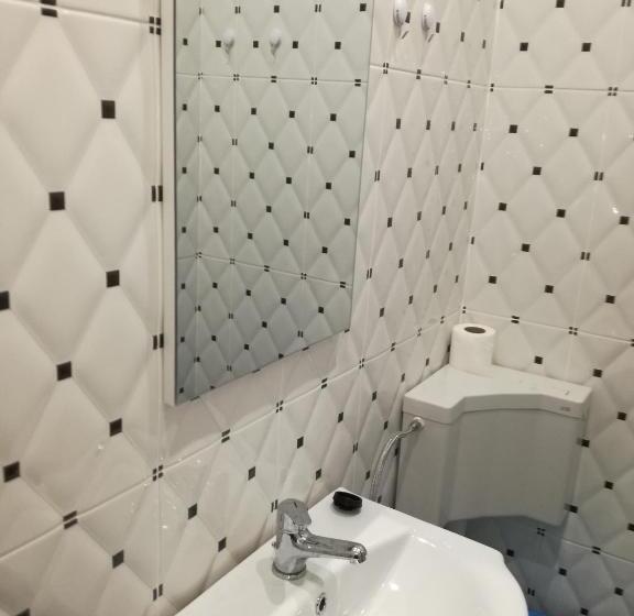 بنسيون Yraida S House Constanta