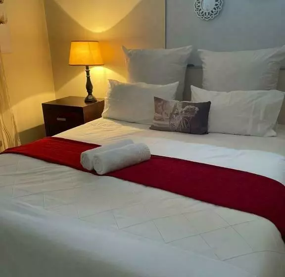 تختخواب و صبحانه Fj S Place