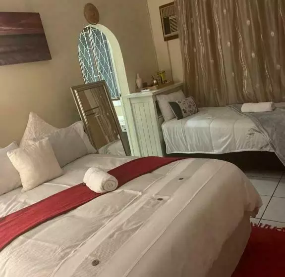 تختخواب و صبحانه Fj S Place