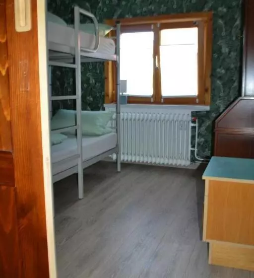 Aamiaismajoitus (B&B) Goldiger Hirsch