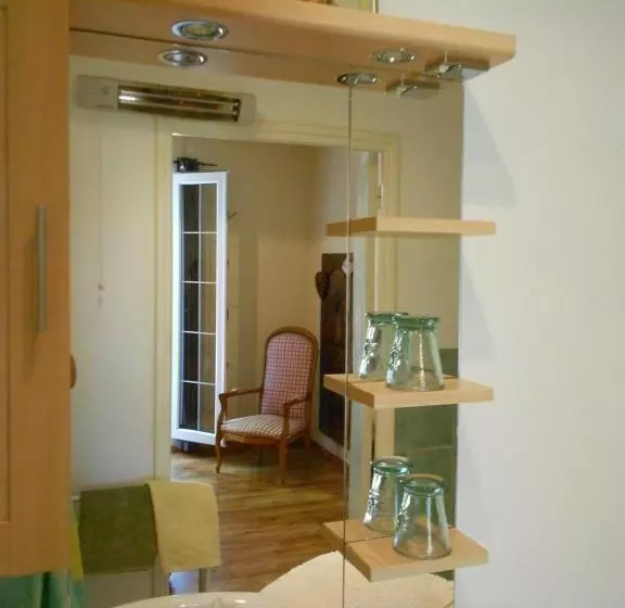 Aamiaismajoitus (B&B) Le Mas Des Lavandes