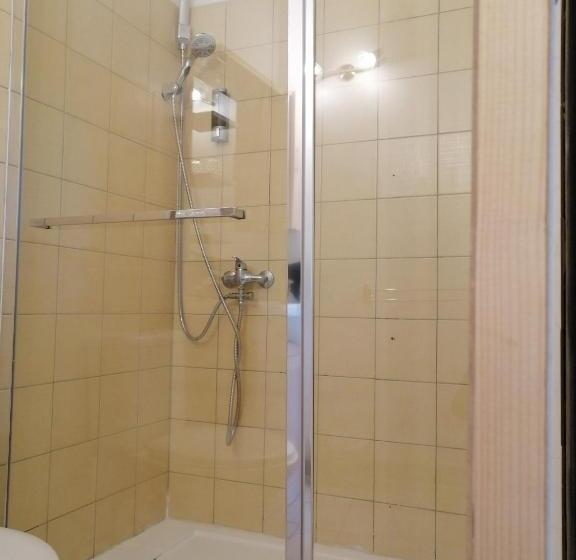 مبيت وإفطار Le Mas Des Lavandes