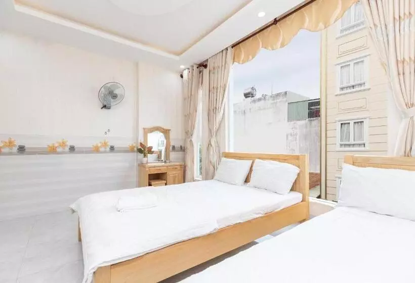 تختخواب و صبحانه Motel Thủy Tiên