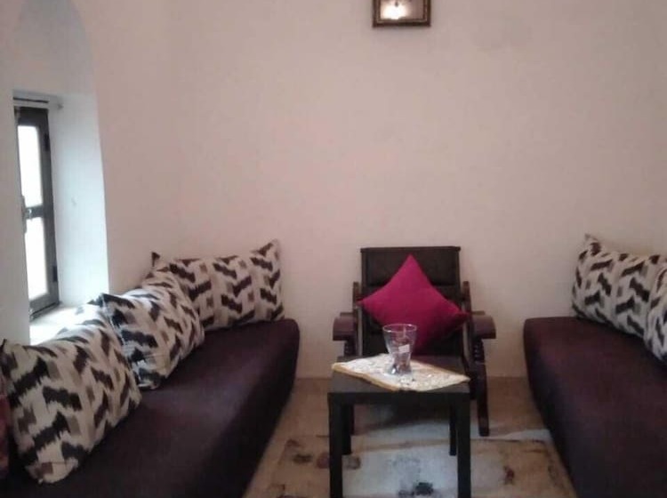 ריאדים Dar Tsouli