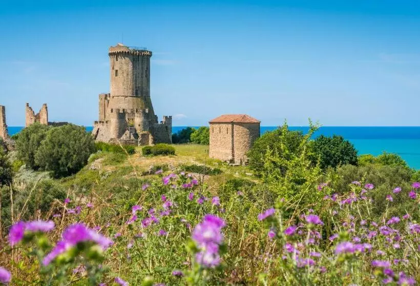 B&b La Terra Di Parmenide