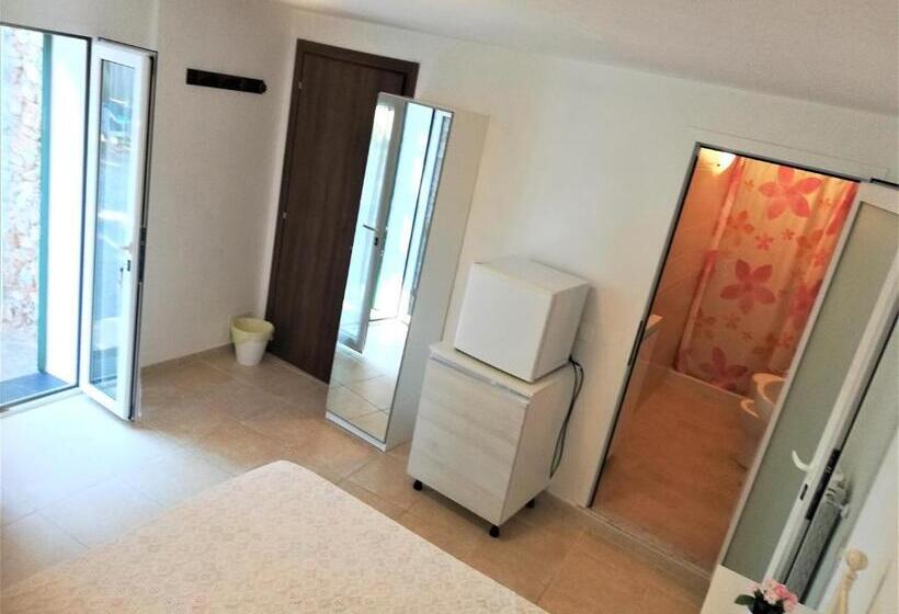 Nocleg ze śniadaniem Lucrae