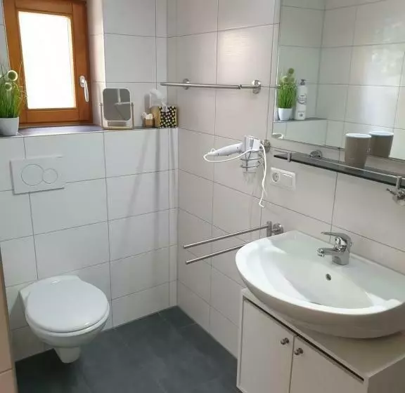 Hausner`s Hotel  Studio Apartments